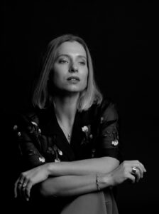 Female Actress Trix Vivier